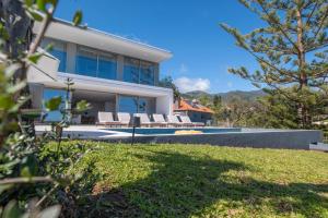 Swimmingpoolen hos eller tæt på Rada Villa - Heating Pool Optional