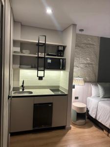 Nhà bếp/bếp nhỏ tại Hotel Ryo 74B