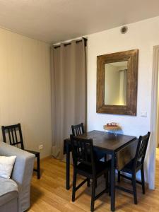 Posezení v ubytování La grande Ourse de Font Romeu