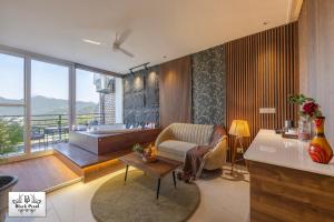 Posezení v ubytování The Blakemore Kasaauli