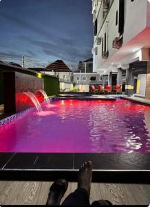 Bazén v ubytování Snowdrop apartments nebo v jeho okolí