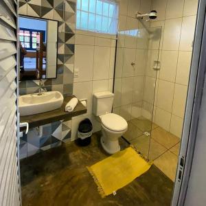 Koupelna v ubytování Pousada Trincheira + 13 fotografií