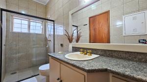 O baie la Rogai +75 fotografii