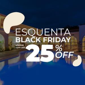 ein Plakat für eine Black-Friday-Veranstaltung mit einem Schwimmbad in der Unterkunft Santé Vivre L'Experience by Livá OFICIAL in Búzios