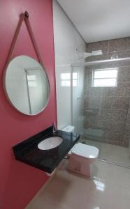 Ένα μπάνιο στο Family Space - Chacara Rosa Beautiful and Comfortable +7 φωτογραφίες