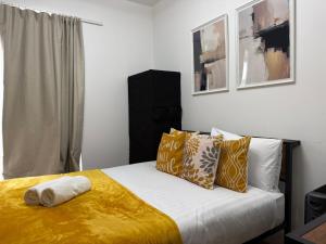 Postel nebo postele na pokoji v ubytování BB-Spacious 1 Double room in Wembley