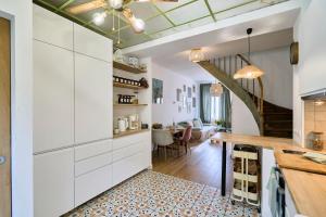 Kuchyň nebo kuchyňský kout v ubytování La Maisonette - Les Demeures d'Adrien