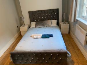 Ένα ή περισσότερα κρεβάτια σε δωμάτιο στο Luxury home from home 2