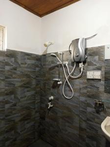 Koupelna v ubytování Aura Hilltop Holiday Homestay