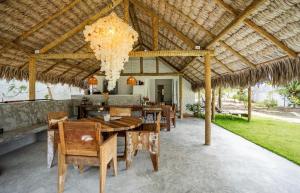 Κήπος έξω από το Casa Mantra