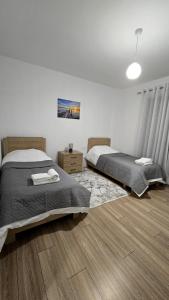 Gallery image of Lake By Apartment in Sauk +12 photos