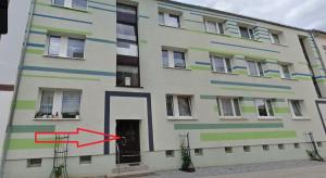 Hoone, kus apartement asub +1 foto