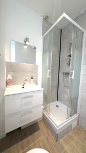 Ένα μπάνιο στο Le cosy nest