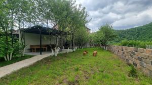 Příroda nedaleko chaty + 4 fotografie