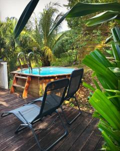 Bazén v ubytování Villas smoothie SYCARO nebo v jeho okolí