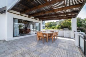 Balkón nebo terasa v ubytování Mahe Beat, St Francis Bay Canals