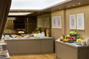 Φαγητό σε αυτό το ξενοδοχείο ή κάπου εκεί κοντά