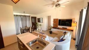 Billede fra billedgalleriet på Near Plaza, Cafe! Sunset Beach House Garden Kitchen i Palo Verde