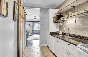 Η κουζίνα ή μικρή κουζίνα στο Balcony Views to Gatlinburg