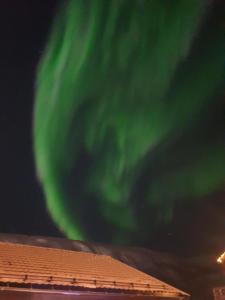 Φωτογραφία από το άλμπουμ του Rolig overnatting med utsikt til Fjellheisen σε Trondalen