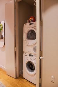 Fotografie z fotogalerie ubytování Luxurious stunning high-floor corner 2-bedroom home v destinaci New York