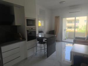 Kuchyň nebo kuchyňský kout v ubytování Lux studio apartment