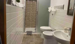 Koupelna v ubytování Tabor 2 garden & parking + 8 fotografií