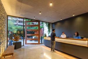 Hosté ubytování The Place + 82 fotografií