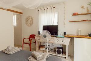 Μια τηλεόραση ή/και κέντρο ψυχαγωγίας στο Can Mimosa