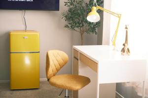 Fotografie z fotogalerie ubytování Cozy Quiet Room, Easy FWY60 Access, Near UCR & ONT Airport  + 6 fotografií