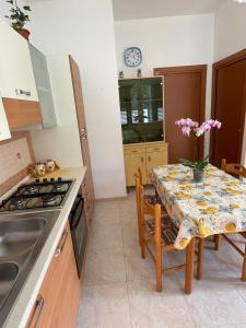 Køkken eller tekøkken på La casa di Lina 2