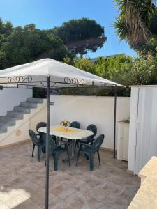 En terrasse eller udendørsområde på La casa di Lina 2