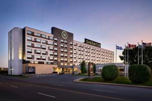una representación del hotel Sheraton en una calle de la ciudad en Sheraton Laval Hotel, en Laval