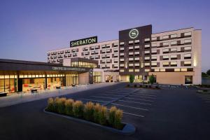 Το κτήριο όπου στεγάζεται το ξενοδοχείο