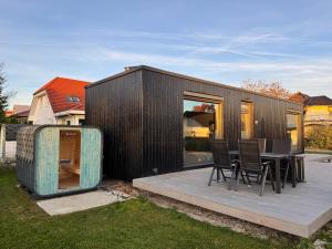 Το κτήριο όπου στεγάζεται  η παραθεριστική κατοικία