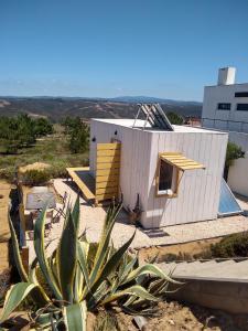 Budova, kde se kemp nachází