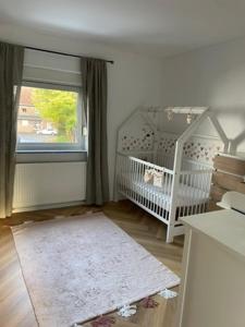 Voodi või voodid majutusasutuse Modernes Haus mit Garten in Windberg, ruhig & zentral toas +26 fotot