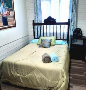 Postel nebo postele na pokoji v ubytování The garden oasis close to SJO airport