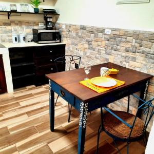 Kuchyň nebo kuchyňský kout v ubytování The garden oasis close to SJO airport