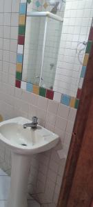 Ένα μπάνιο στο Pousada Malibu Playa