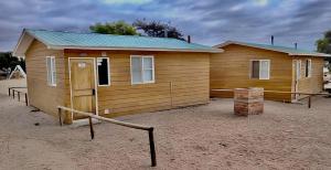 Budova, kde se kemp nachází