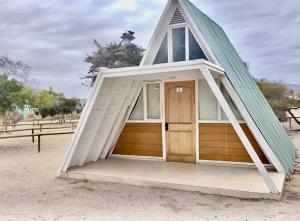 Budova, kde se kemp nachází