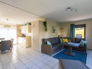 Χώρος καθιστικού στο Huijsmansverhuur Type Premium de Luxe Grevelingen 37