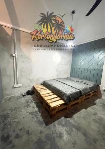 Voodi või voodid majutusasutuse Kerlingfornia Pond View Homestay and Farmstead toas