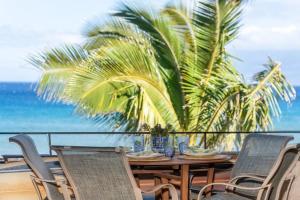 Gallery image of Kulakane 310 · KK 310 Updated BeachFront 2BD w AC Pool in Kahana