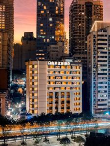 Nespecifikovaný výhled na destinaci Čchung-čching nebo výhled na město při pohledu z hotelu