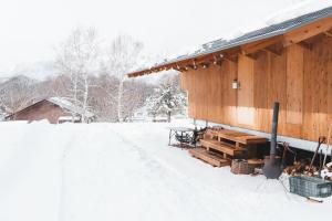 Earthboat Togakushi v zimě