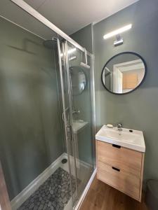 Koupelna v ubytování Całoroczne domki przy polu golfowym Gorko Golf & Country `Club