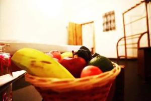 Φαγητό σε αυτό το δωμάτιο σε οικογενειακή κατοικία ή κάπου εκεί κοντά