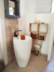 Φωτογραφία από το άλμπουμ του Le Mas Victoria - Chambres d'hôtes avec table d'hôtes-Parking privé ferme στην Καρκασόν